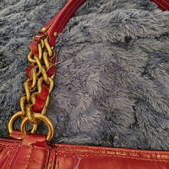 Handbag - Picture 3 of 6